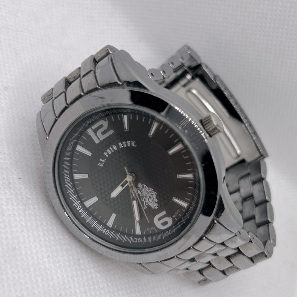 U.S. Polo Assn. Analog Men’s Wristwatch Stainless Steel Case Back